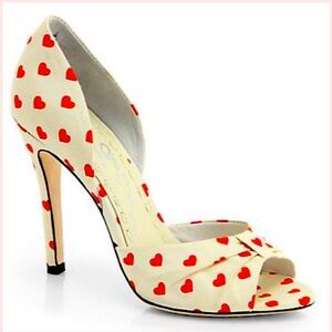Alice & Olivia Gigi heart-print grosgrain peep-toe pump. Never worn. Size 38.